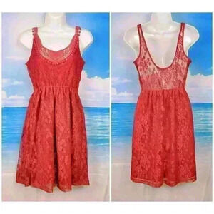 CHARLOTTE RUSSE Woman's WINE Rich RED Dress LACE Sleeveless LINED size Med